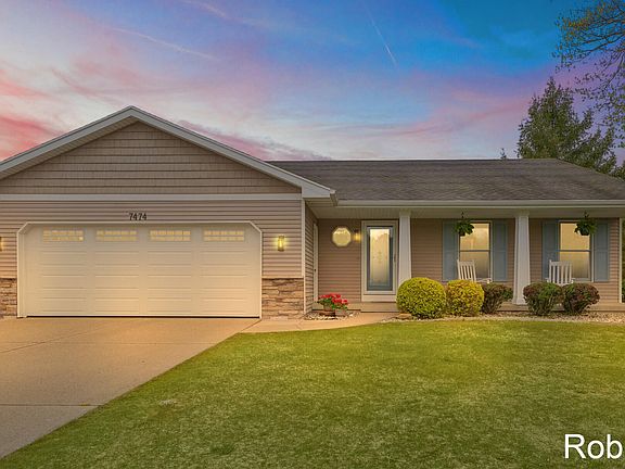 2nd image of 7474 Woodside Dr