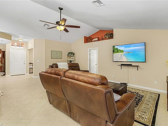 4th image of 2022 SW 31st TER