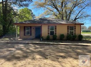 434 S Nixon St, Nash, TX 75569