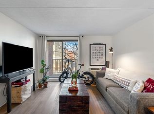 12-16 Ellery St #202, Cambridge, MA 02138
