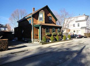 3 Ledyard St, Newport, RI 02840