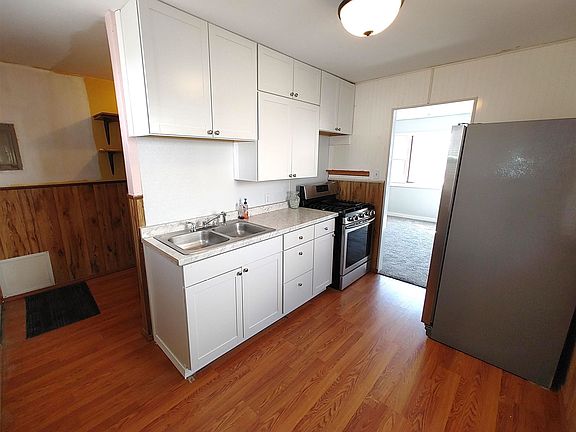 5th image of 1322 S 2nd St