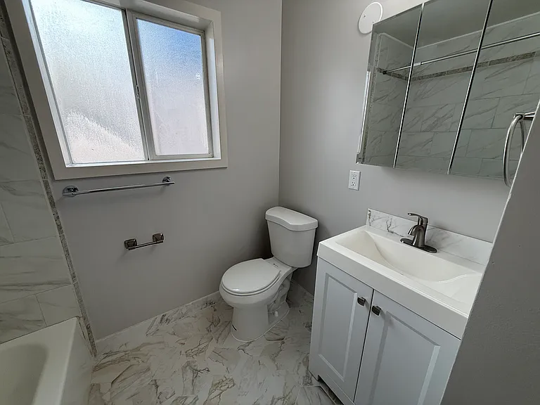 530 E Center St #2 — Photo 9