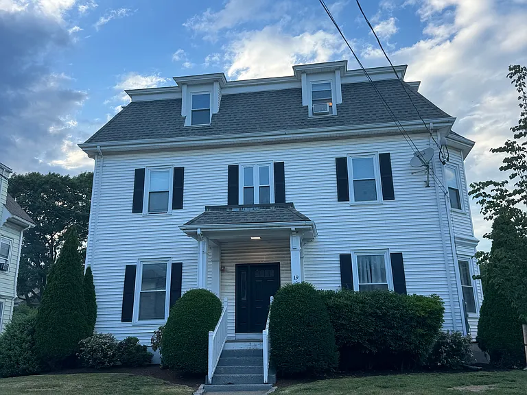 19 Morse St #A — Photo 13