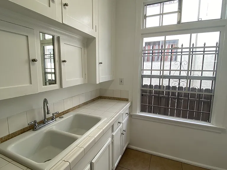 158 S Commonwealth Ave #162-5 — Photo 14