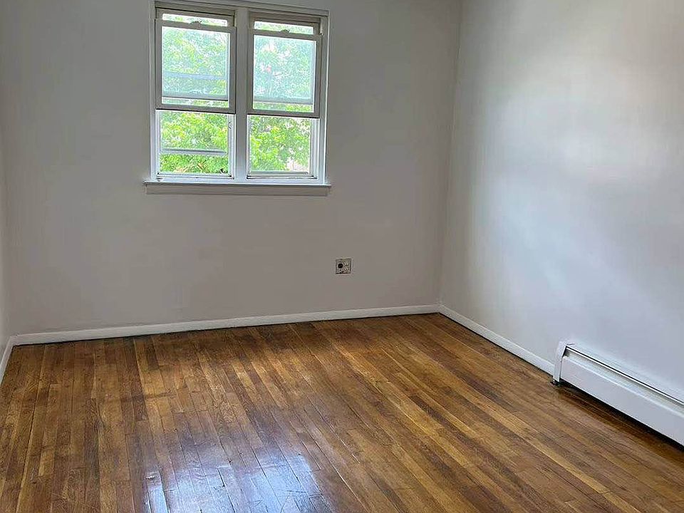 1st image of 42-15 163rd St Floor 3
