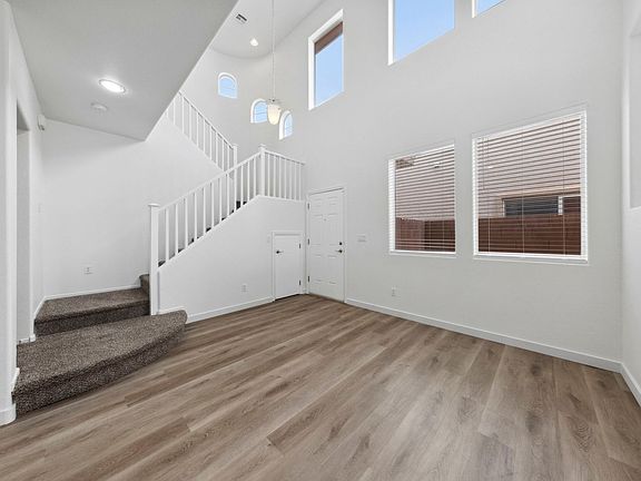 3rd image of 10761 Noble Mesa Ave