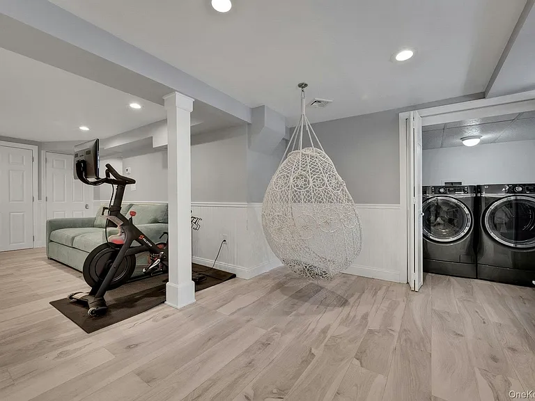 4 Lorraine Dr — Photo 27