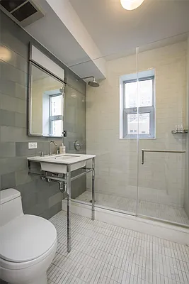 Sold by R New York | media 13