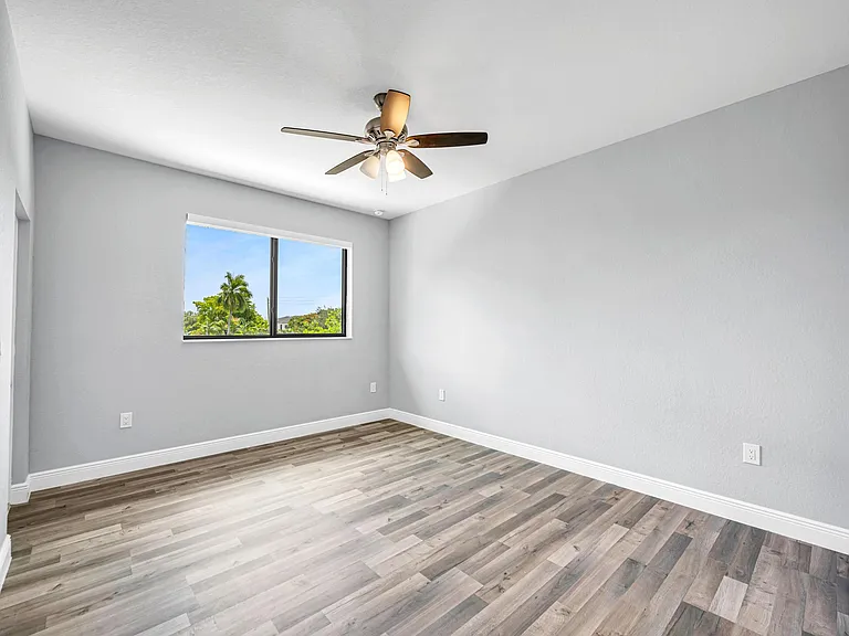 333 NW 41st St #337 — Photo 39