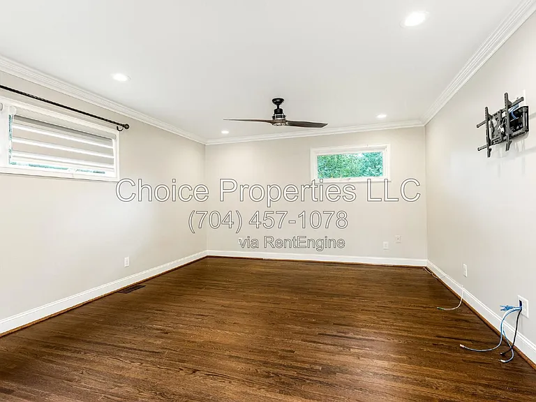1174 Robinhood Cir — Photo 9