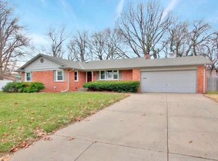 1205 N Murray St, Wichita, KS 67212