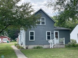 715 11th St N, Breckenridge, MN 56520