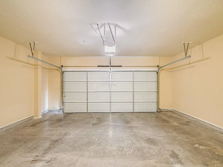1702 E Bell Rd #180 — Photo 8