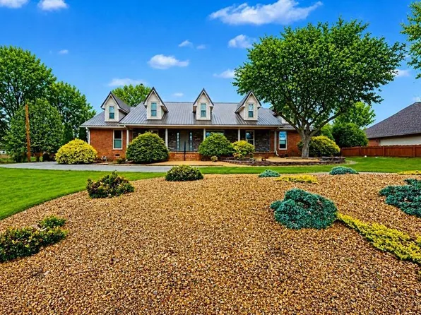 15 Chesapeake Dr, Mc Kenzie, TN 38201