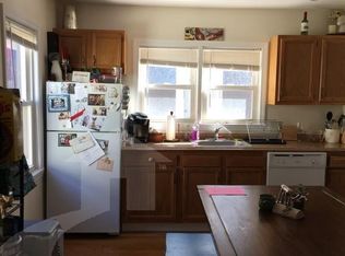 136 Pine St #2, Cambridge, MA 02139