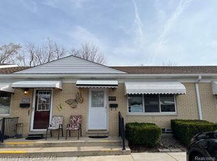 50018 Helfer Blvd, Wixom, MI 48393
