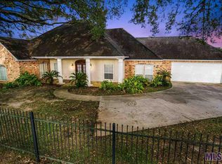 38006 Morris Dr, Prairieville, LA 70769