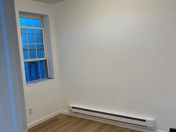4th image of 2121 S 7th St Floor 3