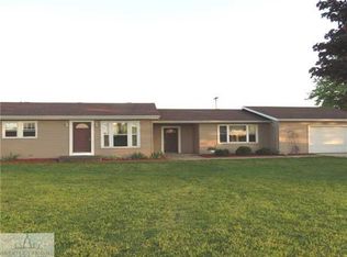 1850 E Alward Rd, Dewitt, MI 48820