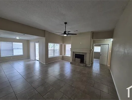 8469 Maple Ridge Dr #- — Photo 2