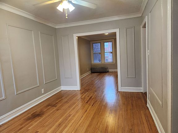 5th image of 7014 S Clyde Ave #1W