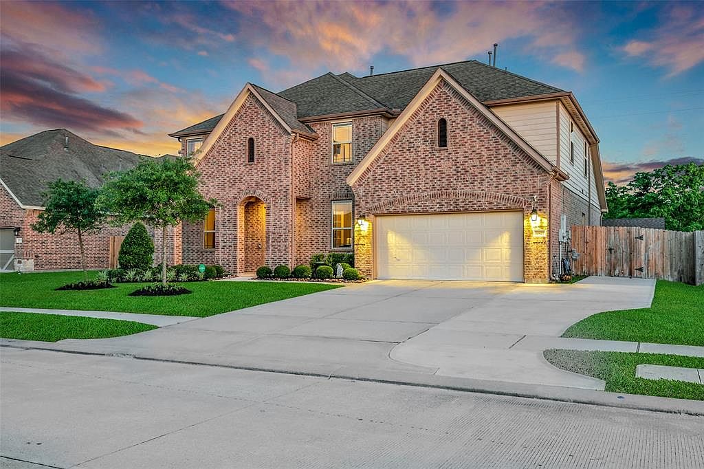 ⭐︎73⭐︎ 11827 Obsidian Ln, Dayton, TX 77535 | Zillow