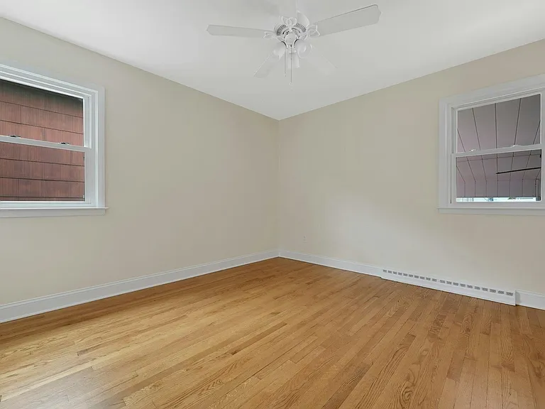 126 Huber St — Photo 15