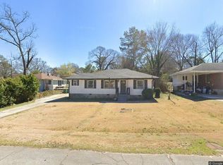 877 Spring Valley Dr, Forest Park, GA 30297