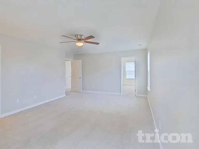 246 Bridgeport Rd — Photo 8