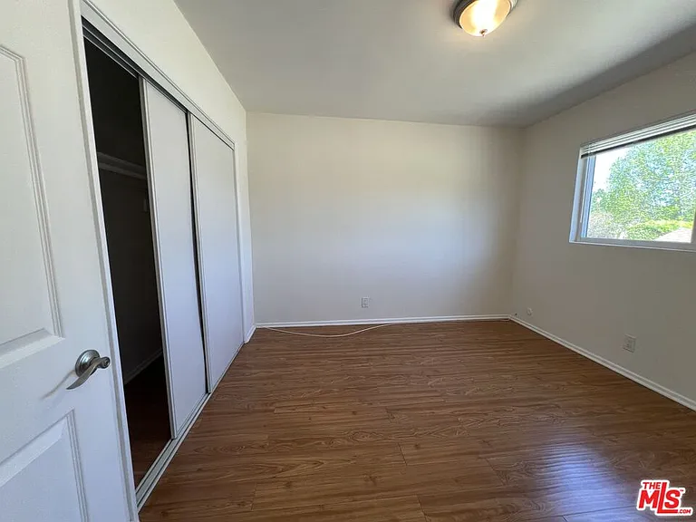 2210 S Sycamore Ave #3 — Photo 10