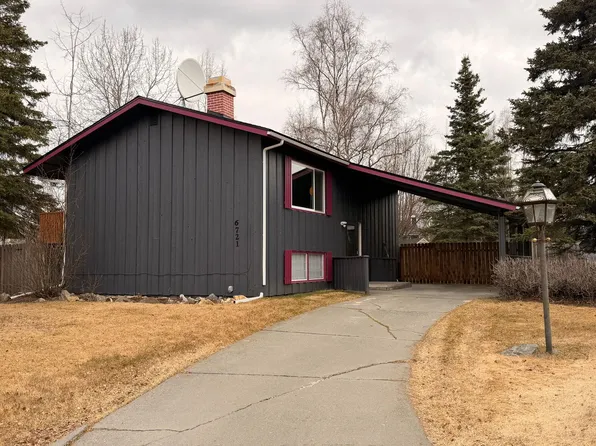 6721 Foothill Dr, Anchorage, AK 99504