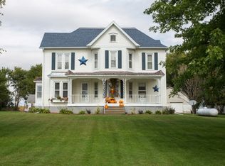 28923 150th St, Dike, IA 50624