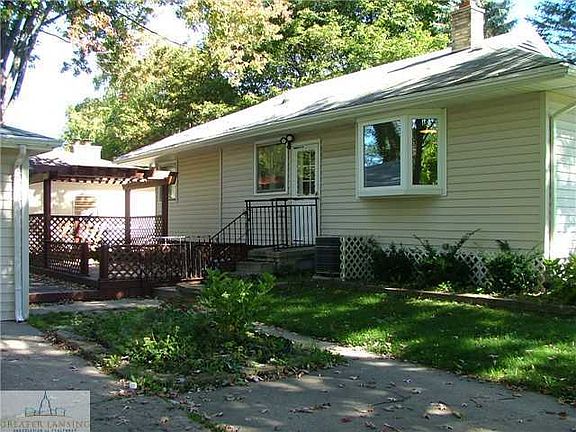 3rd image of 5203 E Wardcliff Dr