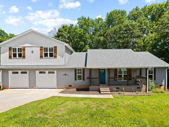 30 Lee St, Lyman, SC 29365