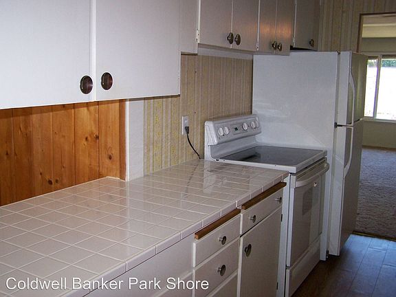 3rd image of 1738 Olympic Ave