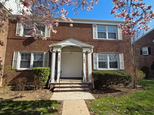 145 River Drive #145, Elmwood Park Boro, NJ 07407
