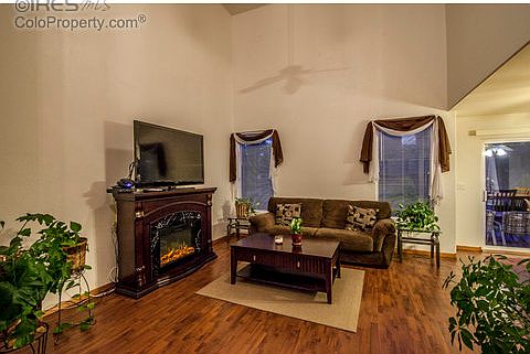 3rd image of 506 Hemlock Dr
