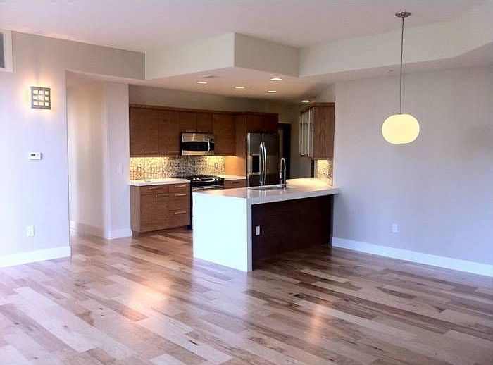 1st image of 611 W G St Unit 222