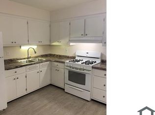 1812 Remington Rd, Rockford, IL 61108