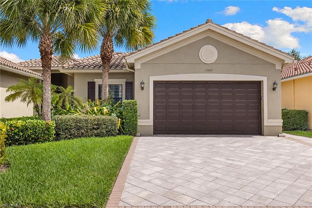 3 bed, 2.5 bath, 2052 sqft, $5,000 — Photo 4