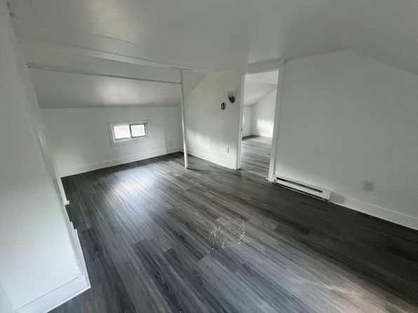 184 Brunswick Ave #B