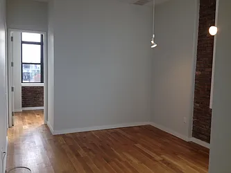 Rented by Nest Seekers International