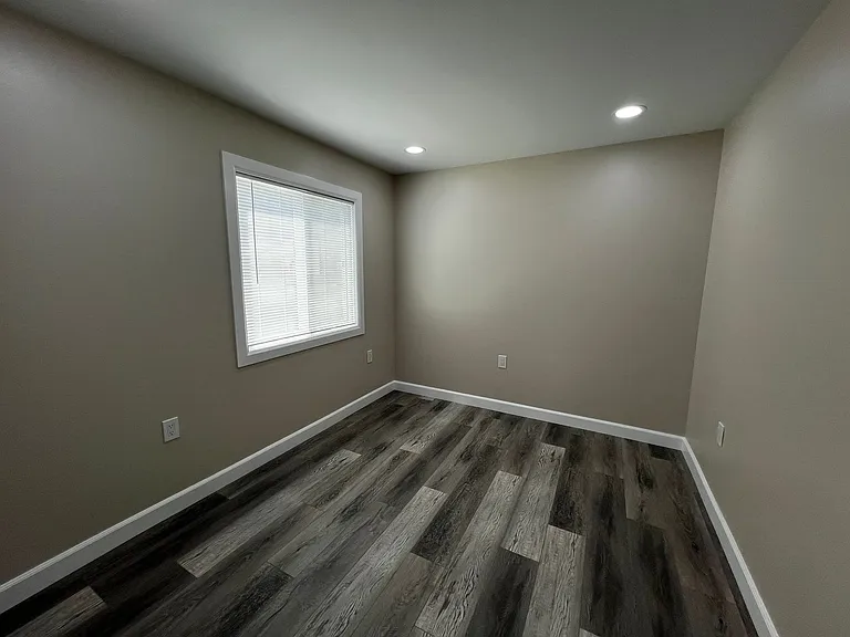 7820 1/2 Farmland Ave — Photo 11