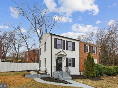 2215 Farrington Ave, Alexandria, VA, 22303