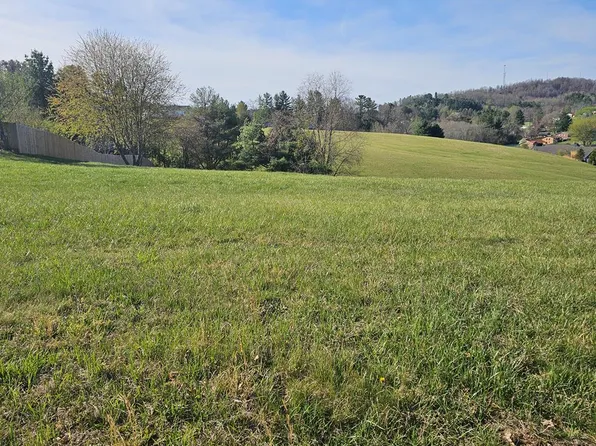 Tbd Deerfield Cir, Galax, VA 24333