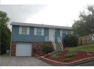 633 S Ruby St, Derry, PA 15627