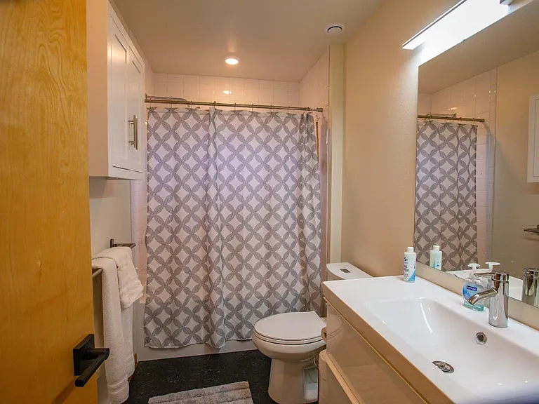4896 Harbor Hills Dr — Photo 15