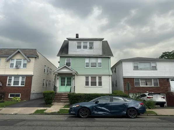 30 Brookwood St, East Orange, NJ 07018