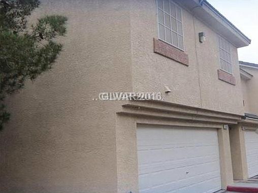 2nd image of 936 Nevada Sky St